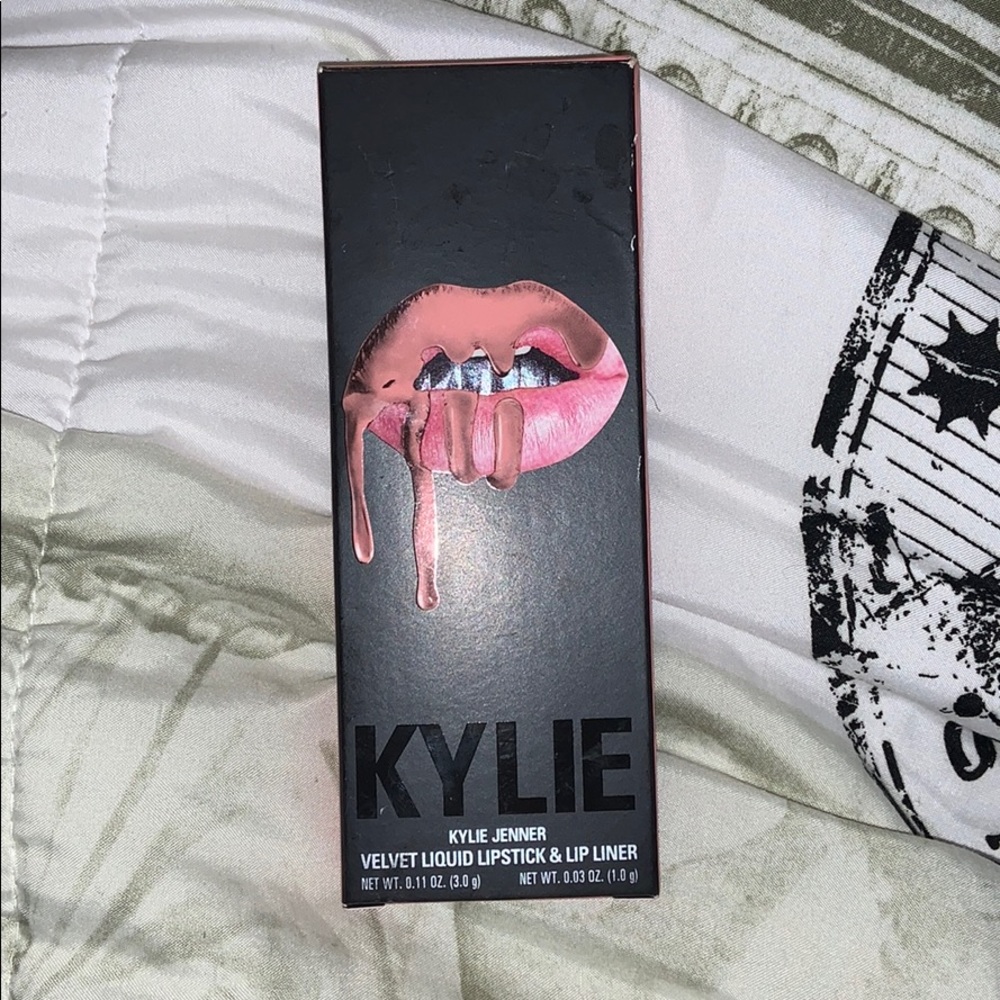 Kyle lip kit